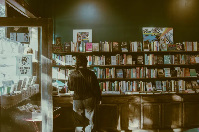 Can't Find It, Can't Buy It, Can't Read It: The Comic Industry's Invisible Wall